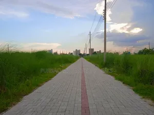 5 Katha Prime Plot for Sale in Bashundhara I-Ext!
