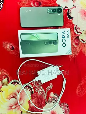 New Vivo Y400 256 GB Green