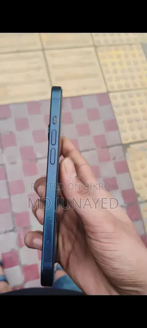 iPhone 15 iCloud Lock