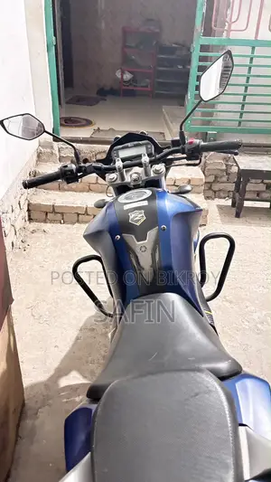 ইয়ামাহা এফজেড ২০২৩ ব্লু