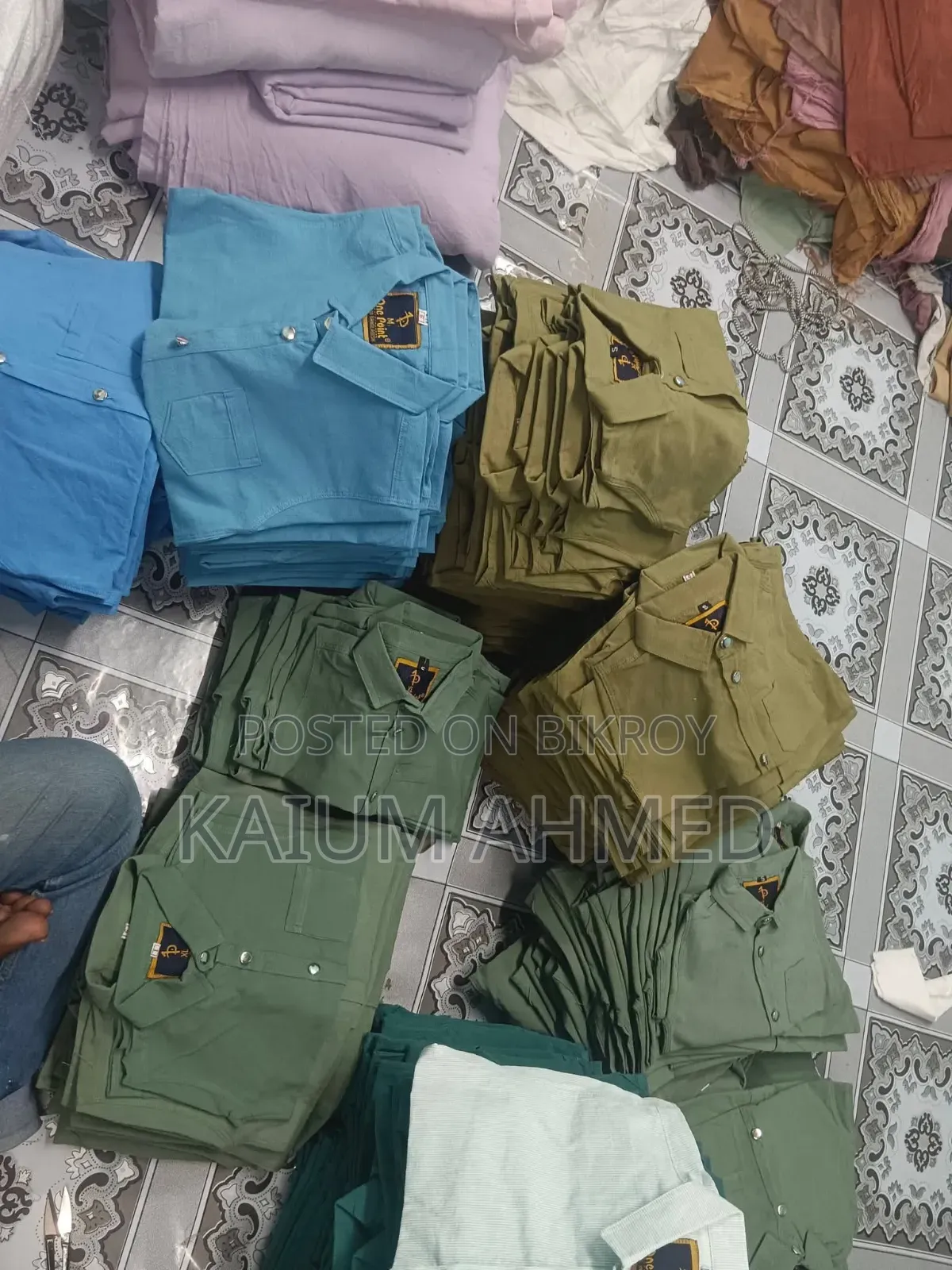 High-quality children's shirts sold wholesale