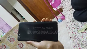 ভিভো ৩২ জিবি কালো