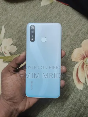 Vivo Y19 128 GB Blue