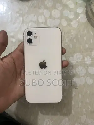 Apple iPhone 11 128 GB White
