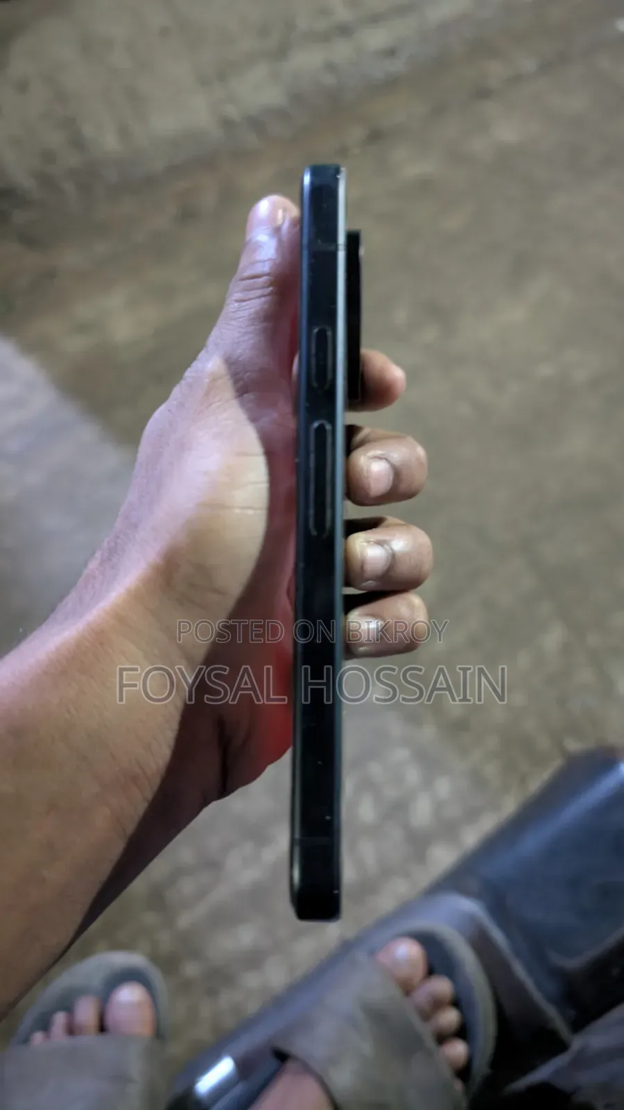 EL 8 GB Black