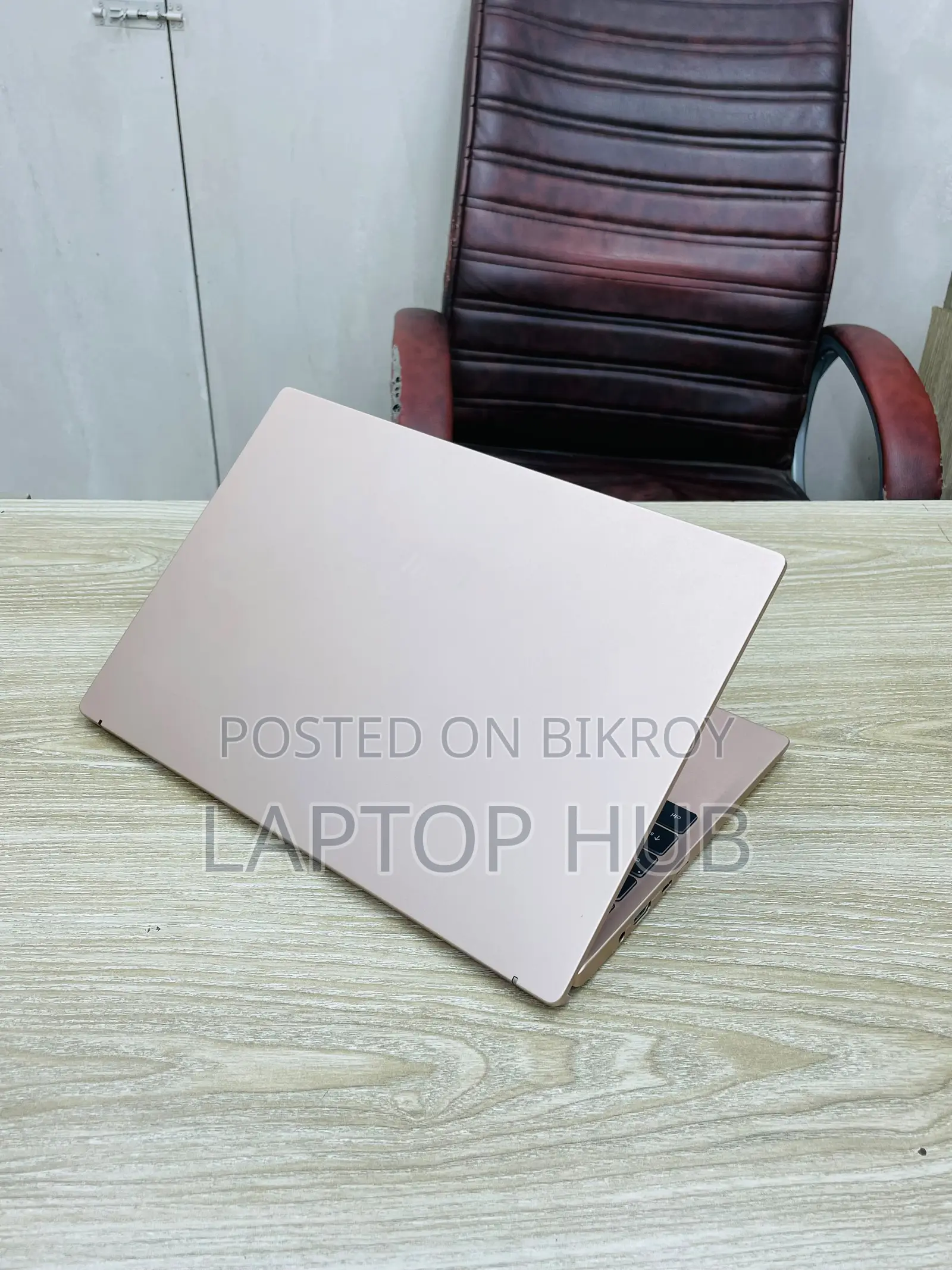 Laptop MSI Modern 14 16GB Intel Core I7 SSD 512GB