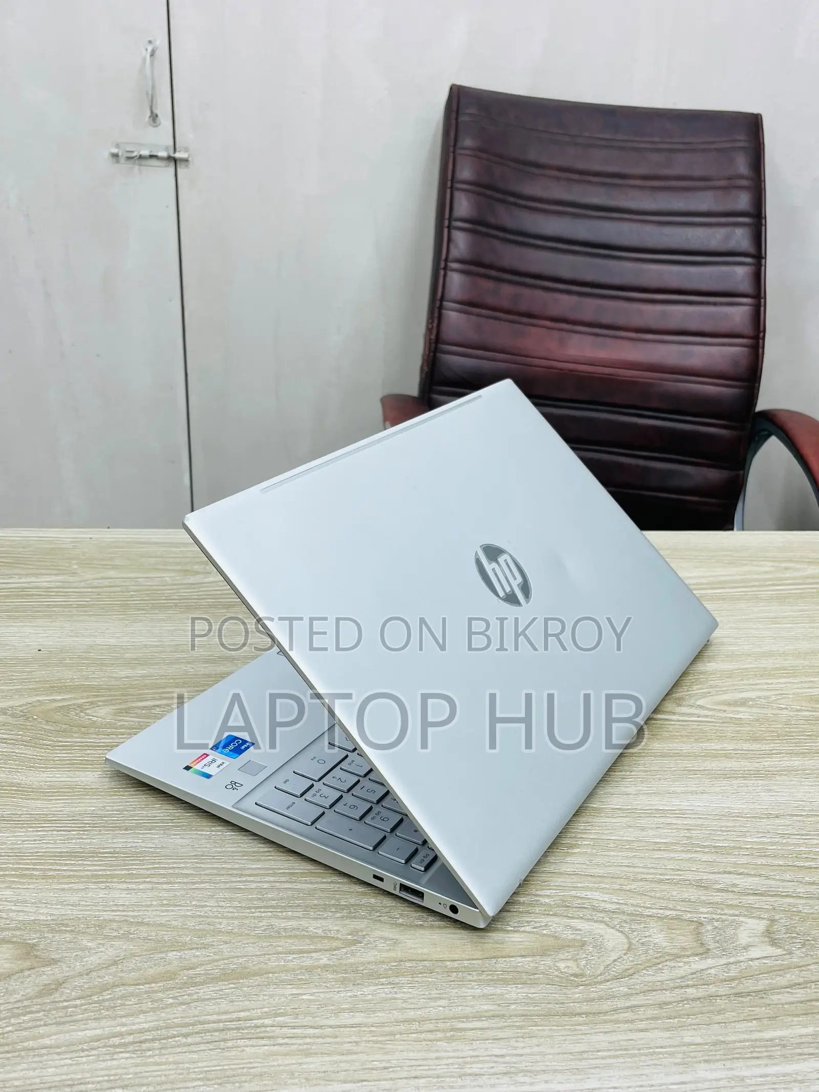 Laptop HP Pavilion 15-Eh0050wm 16GB Intel Core I7 SSD 512GB