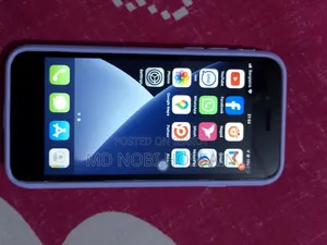Apple iPhone 7 32 GB Black