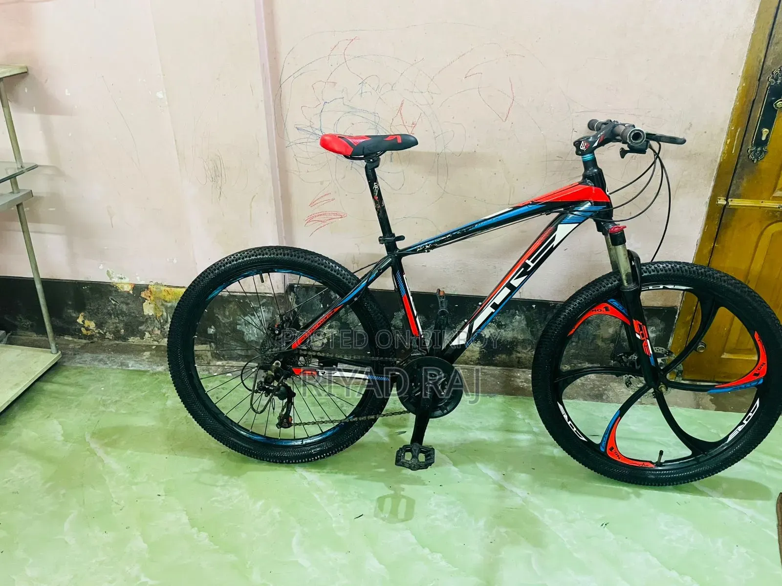 সাইকেল বিক্রি করা হবে