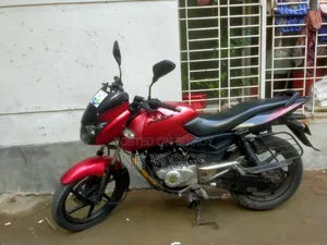 Bajaj Pulsar 150 2012 Red