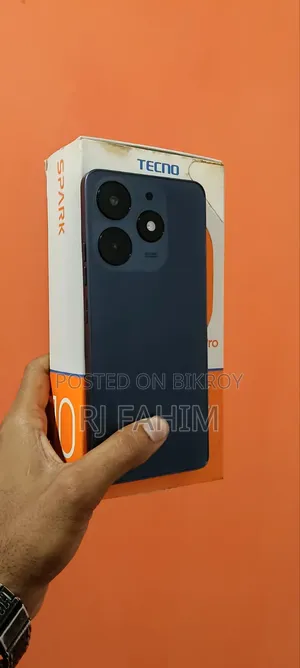 Tecno Spark 10 Pro 128 GB Blue