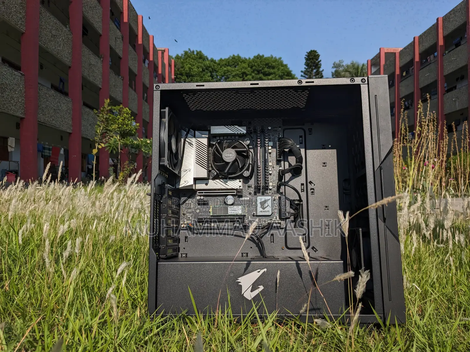 Intel I7-11700 PC | Aorus B560M | 16GB RAM | 3x NVMe SSD | 1200VA UPS