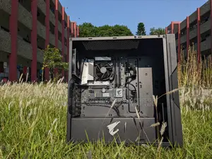 Intel I7-11700 PC | Aorus B560M | 16GB RAM | 3x NVMe SSD | 1200VA UPS