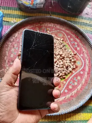 Infinix Hot 40 Pro 128 GB Gold