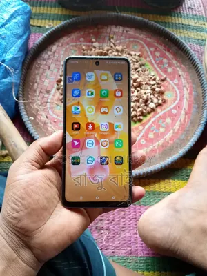 Infinix Hot 40 Pro 128 GB Gold
