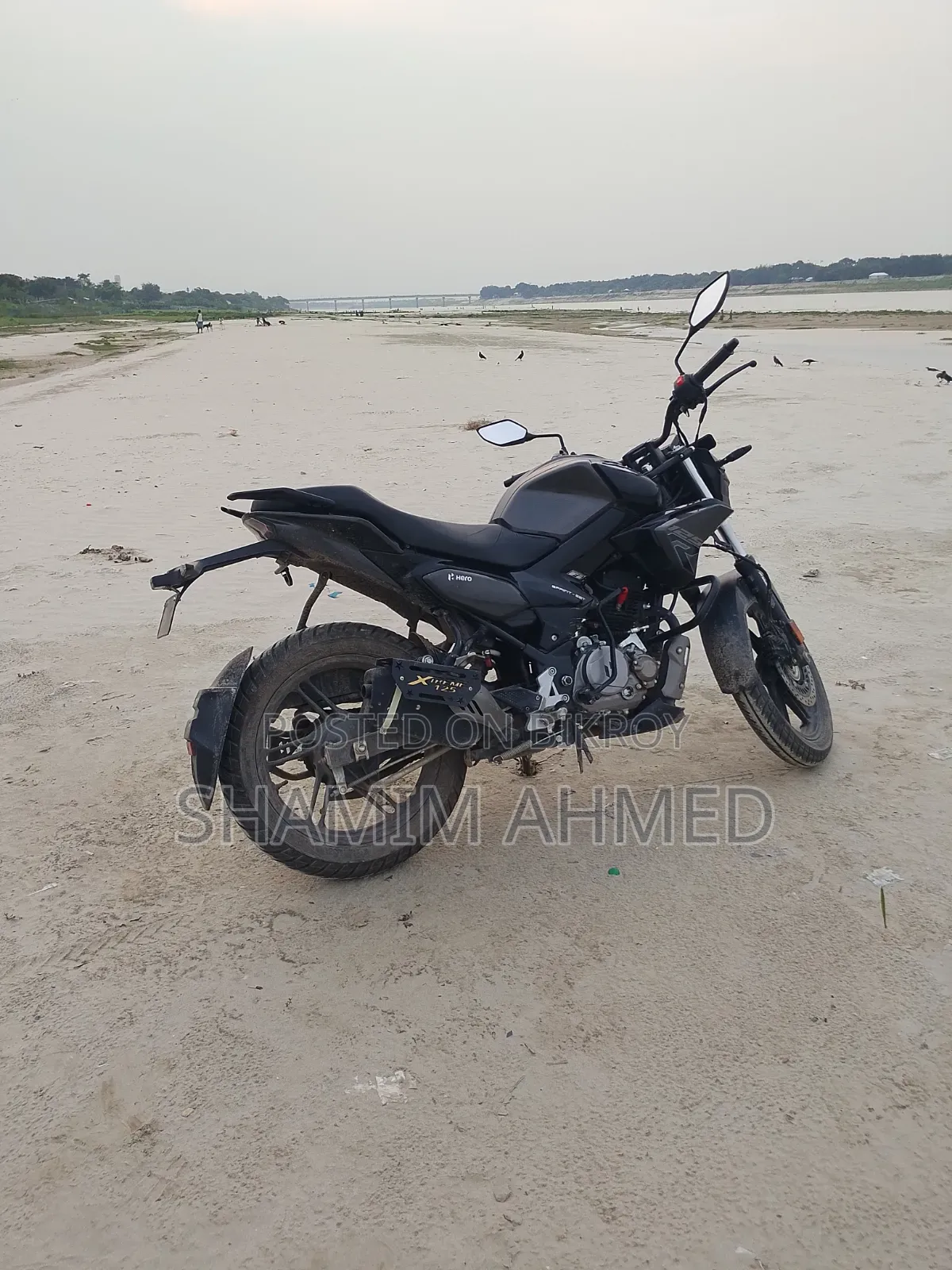 Hero Xtreme 125R 2025 Black