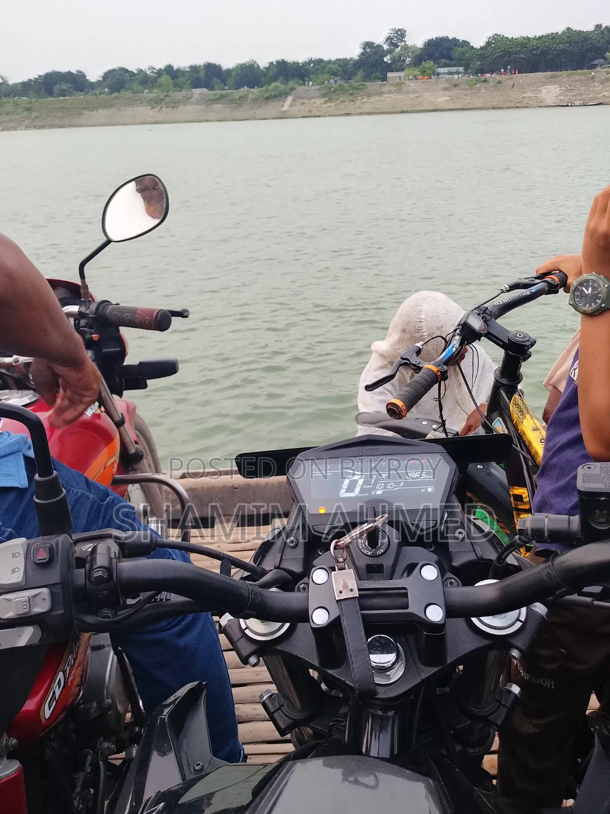 Hero Xtreme 125R 2025 Black