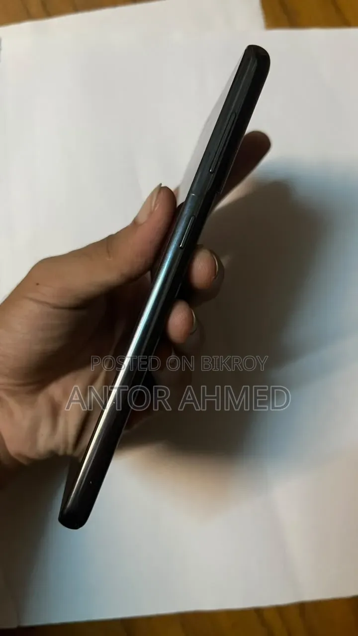 স্যামসাং গ্যালাক্সি এস২১ ৫জি ২৫৬ জিবি কালো