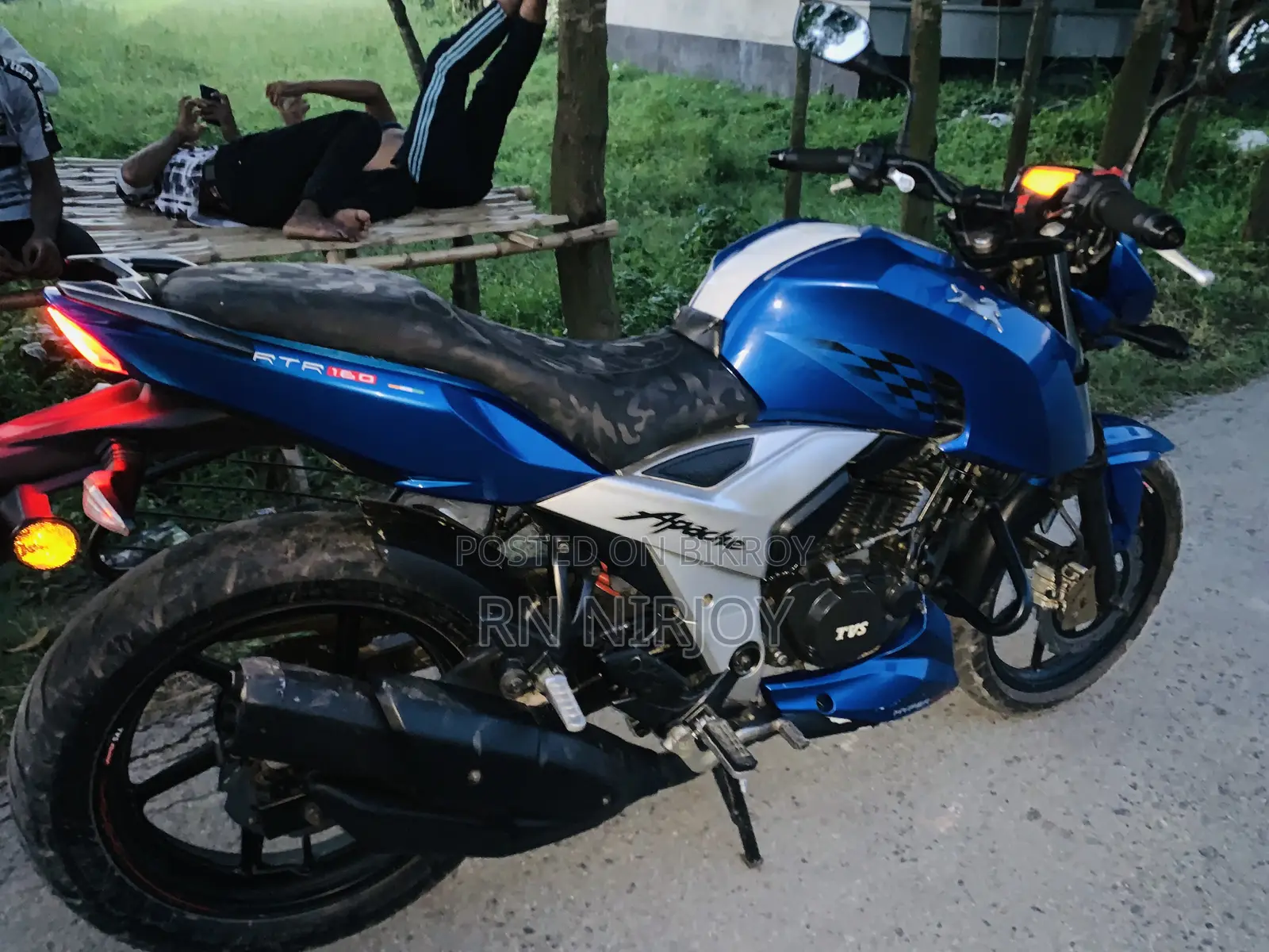 TVS Apache RTR 160 4V 2021 Blue
