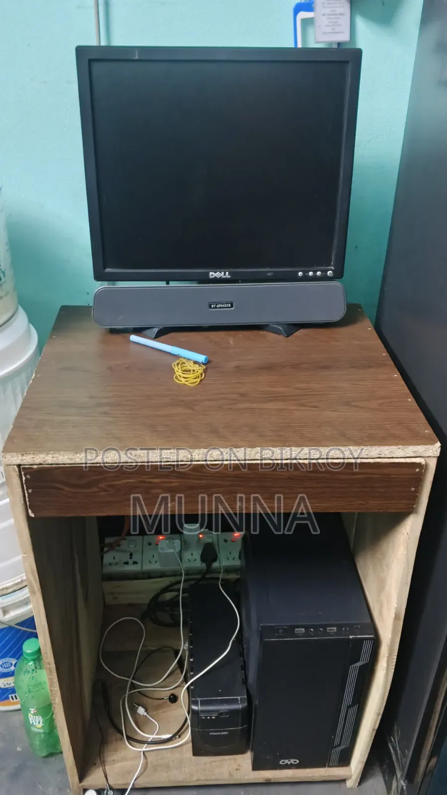 Desktop Computer Dell 4GB Intel Core i3 HDD+SSD 256GB