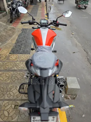 Suzuki Gixxer Fi ABS 2023 Orange