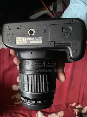 ক্যানন ৪০০০ডি উইথ ১৮-৫৫মিমি লেন্স