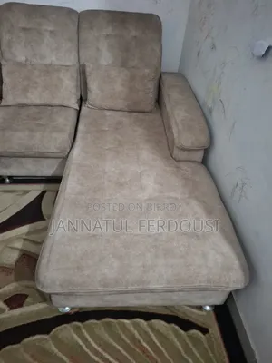 কর্নার সোফা ৩ সিটার ১ ডিভাইন