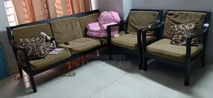 সেগুন কাঠের সোফা