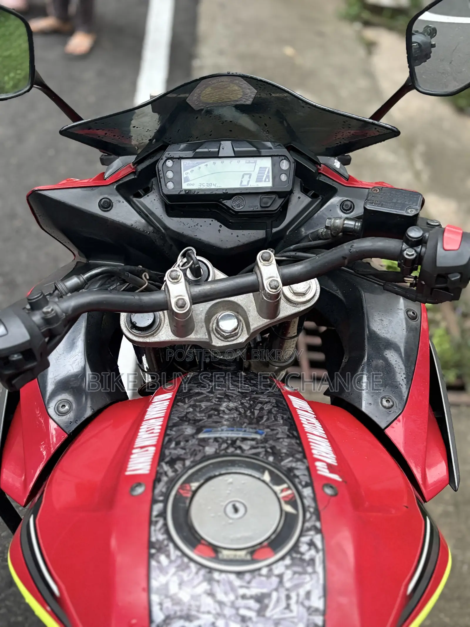 Yamaha FZ 2018 Red