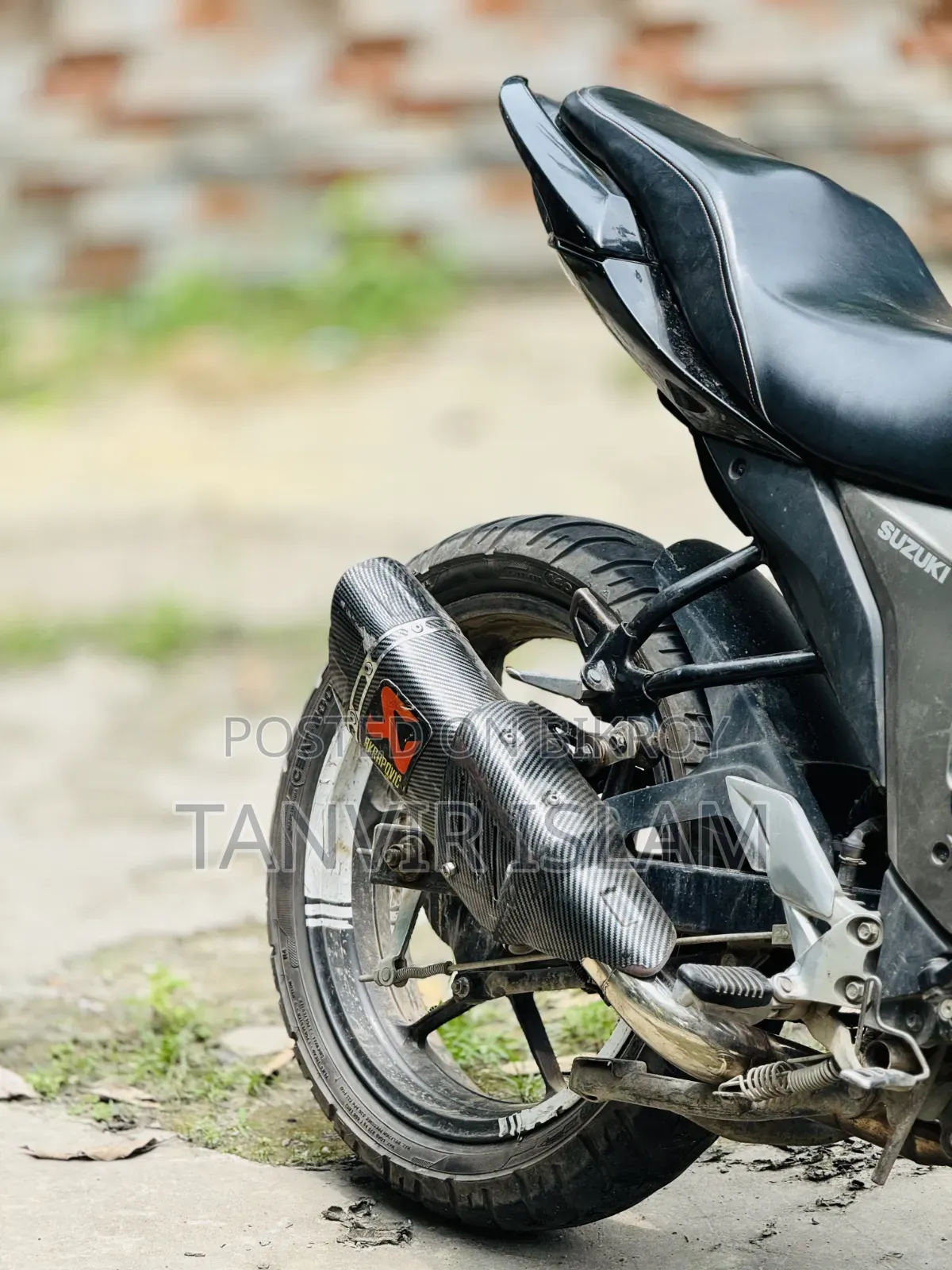 নতুন আর১ ২০২৫ ব্ল্যাক