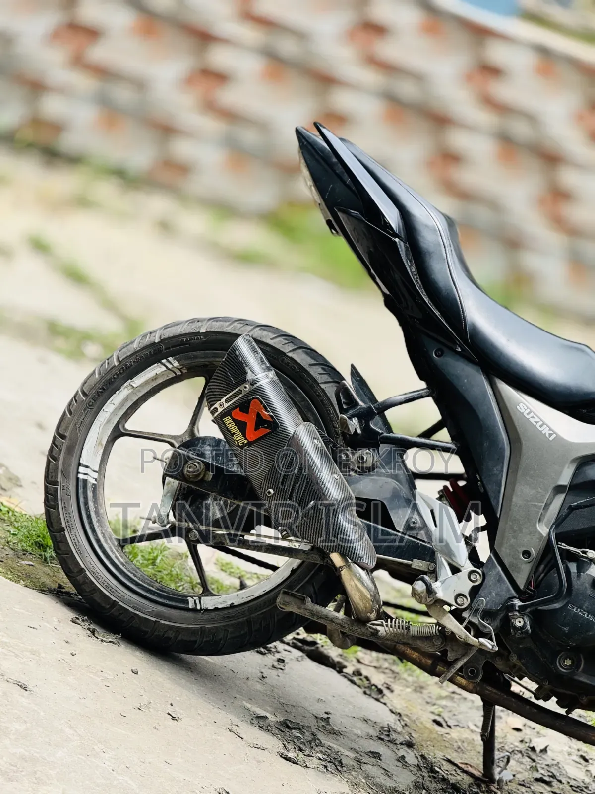 নতুন আর১ ২০২৫ ব্ল্যাক