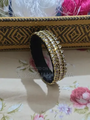 Kundan Bangle