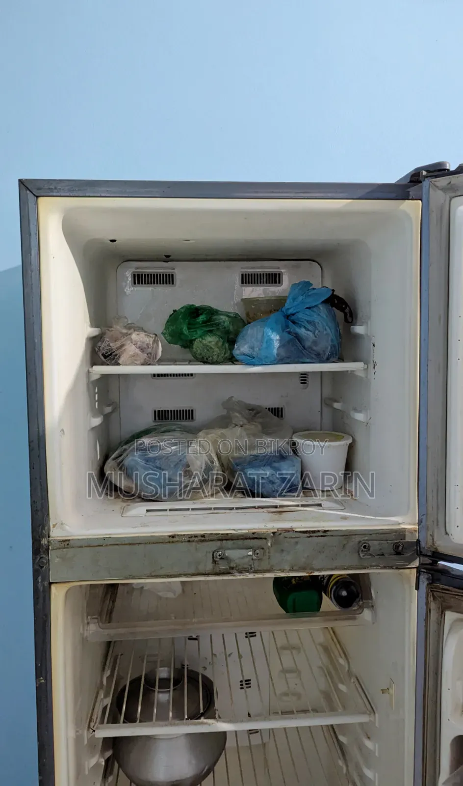 Samsung Large Size Double Door Fridge (Used but in good condition)
