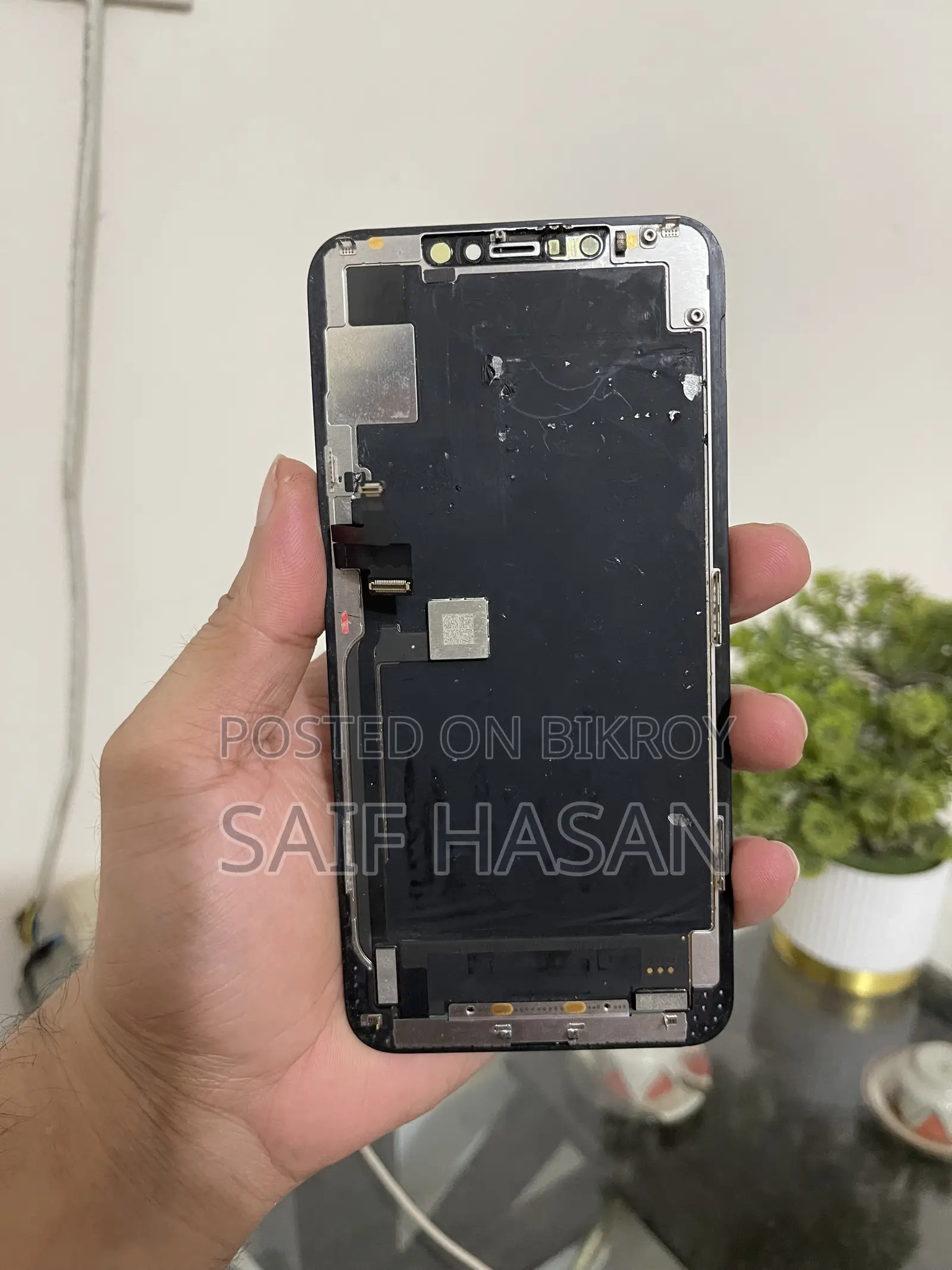 ১১ প্রো ম্যাক্স অরিজিনাল ডিসপ্লে সেল হবে