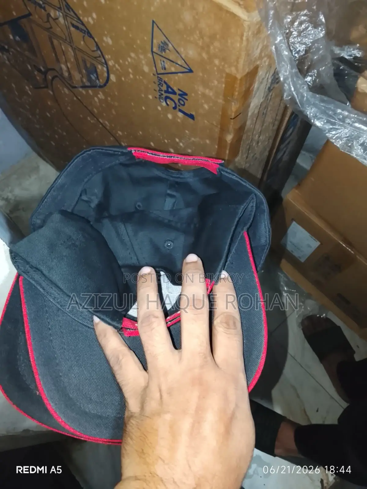 ক্যাপ পাইকারি ১৭০০ পিস