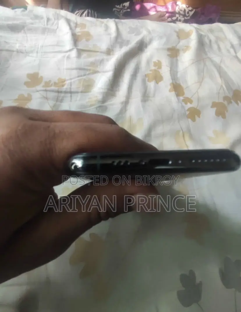 Apple iPhone 11 64 GB Black
