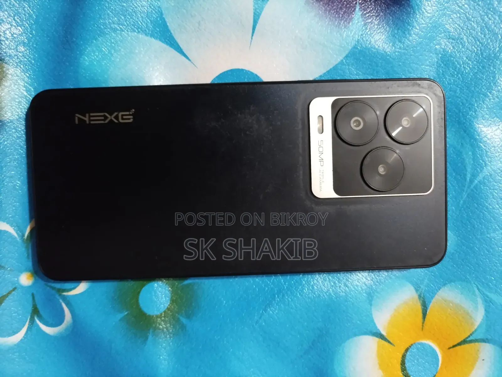 Walton 4 GB Black