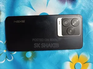 Walton 4 GB Black