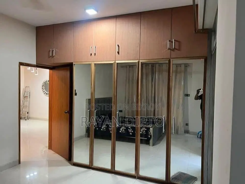 Furnished 3-bedroom Apartment in Basundhara for Rent