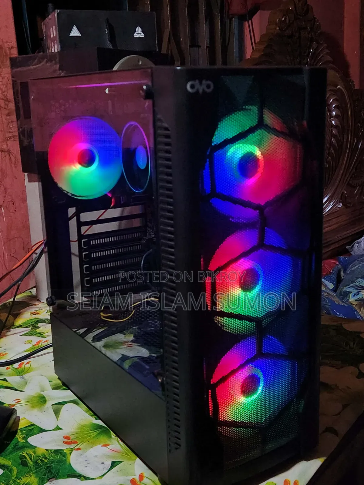 Desktop Computer 8GB AMD Ryzen 5 SSD 256GB