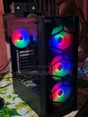 Desktop Computer 8GB AMD Ryzen 5 SSD 256GB