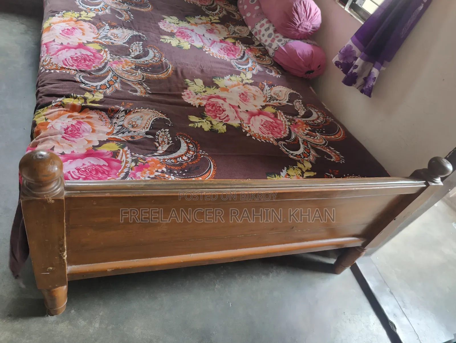 Teak Wood Bed