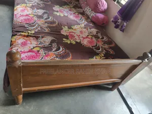 Teak Wood Bed
