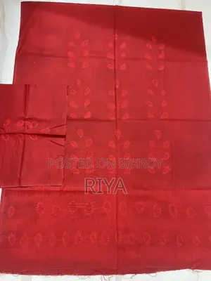 ১টা বাটিক কামিজ