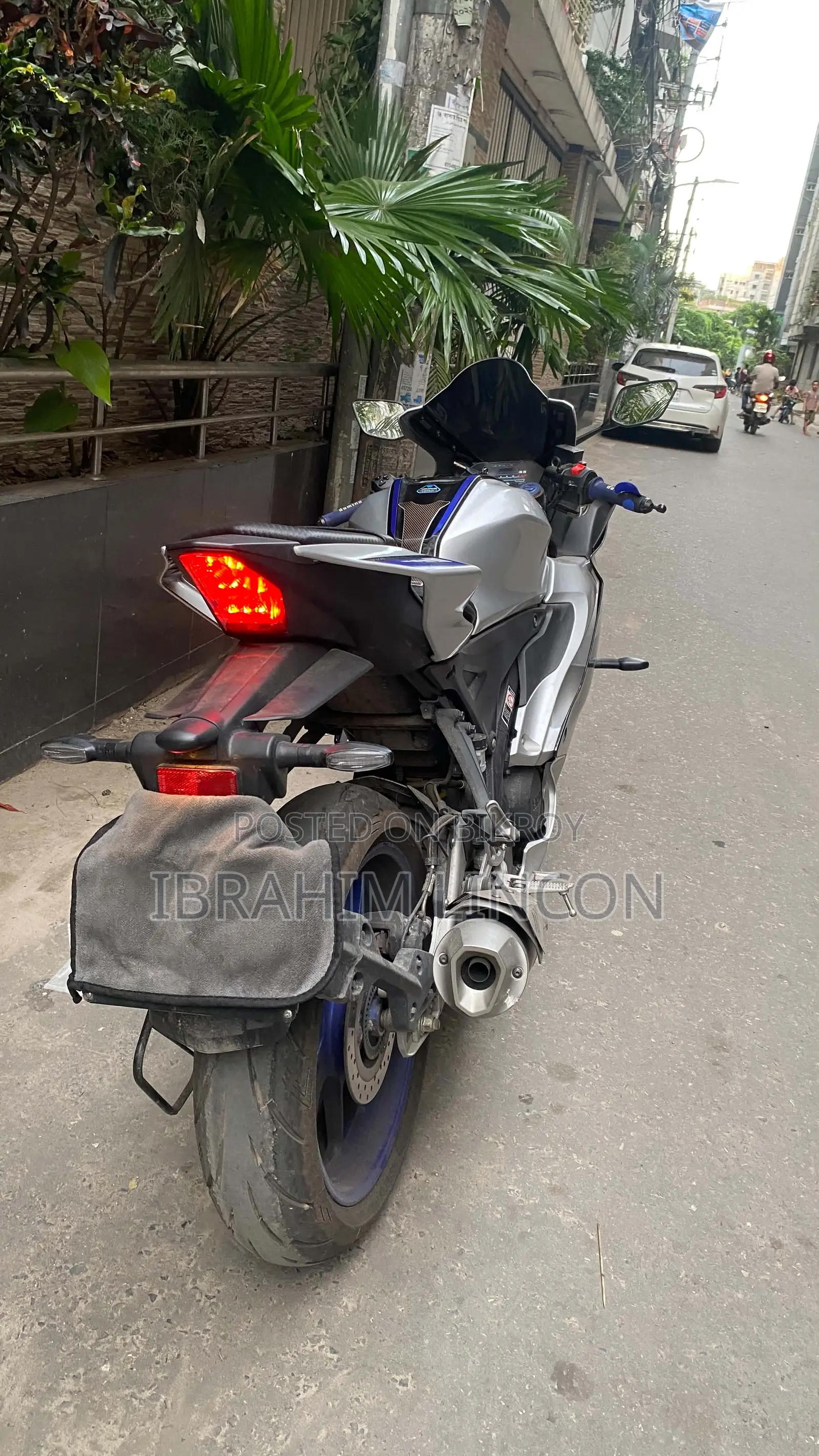 Yamaha 2023 Gray