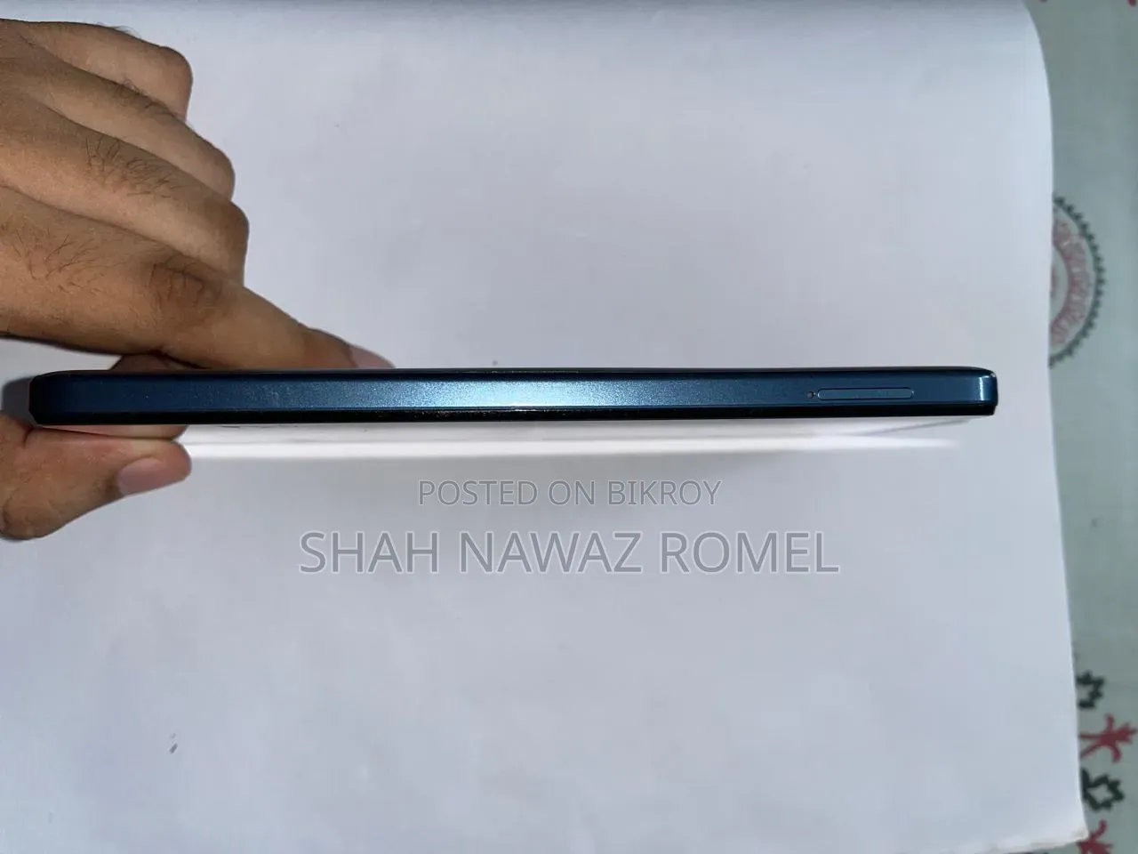 মটোরোলা মটো জি২৪ ১২৮ জিবি ব্লু