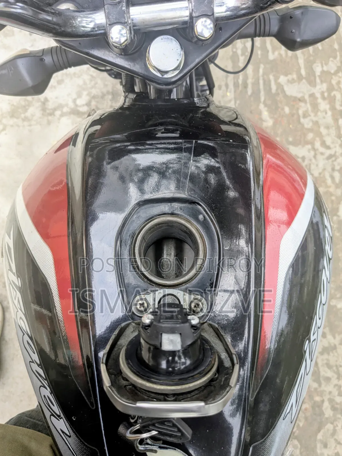 Bajaj Discover 125 2019 Red