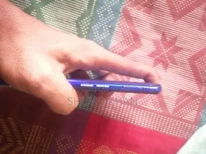 Realme 64 GB Blue