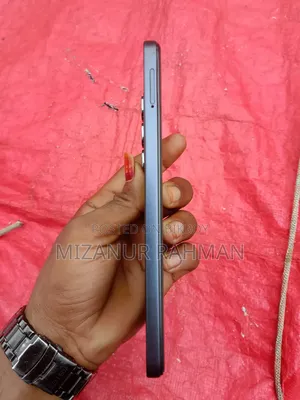 Infinix Hot 60i 128 GB Black