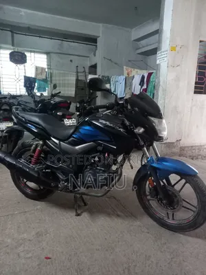 Hero Hunk 2022 Black